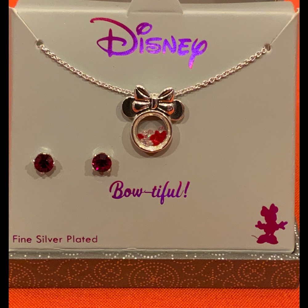 NWT Disney Minnie necklace, earring set